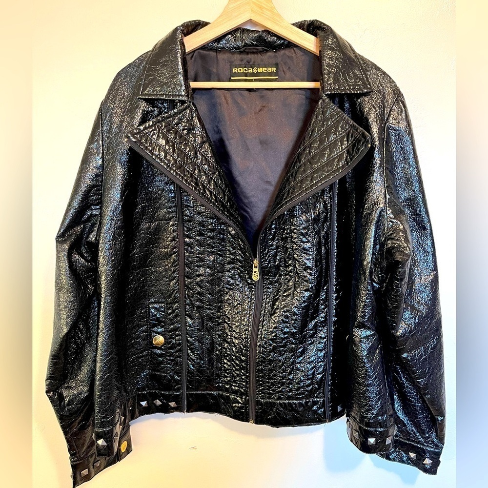 ROCAWEAR Black Textured Bomber Zip Cropped Jacket